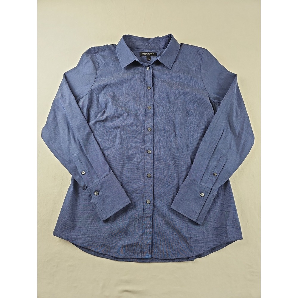Banana Republic Women's Size 8 Blue Riley Tailored Fit Button Down Long Sleeve
